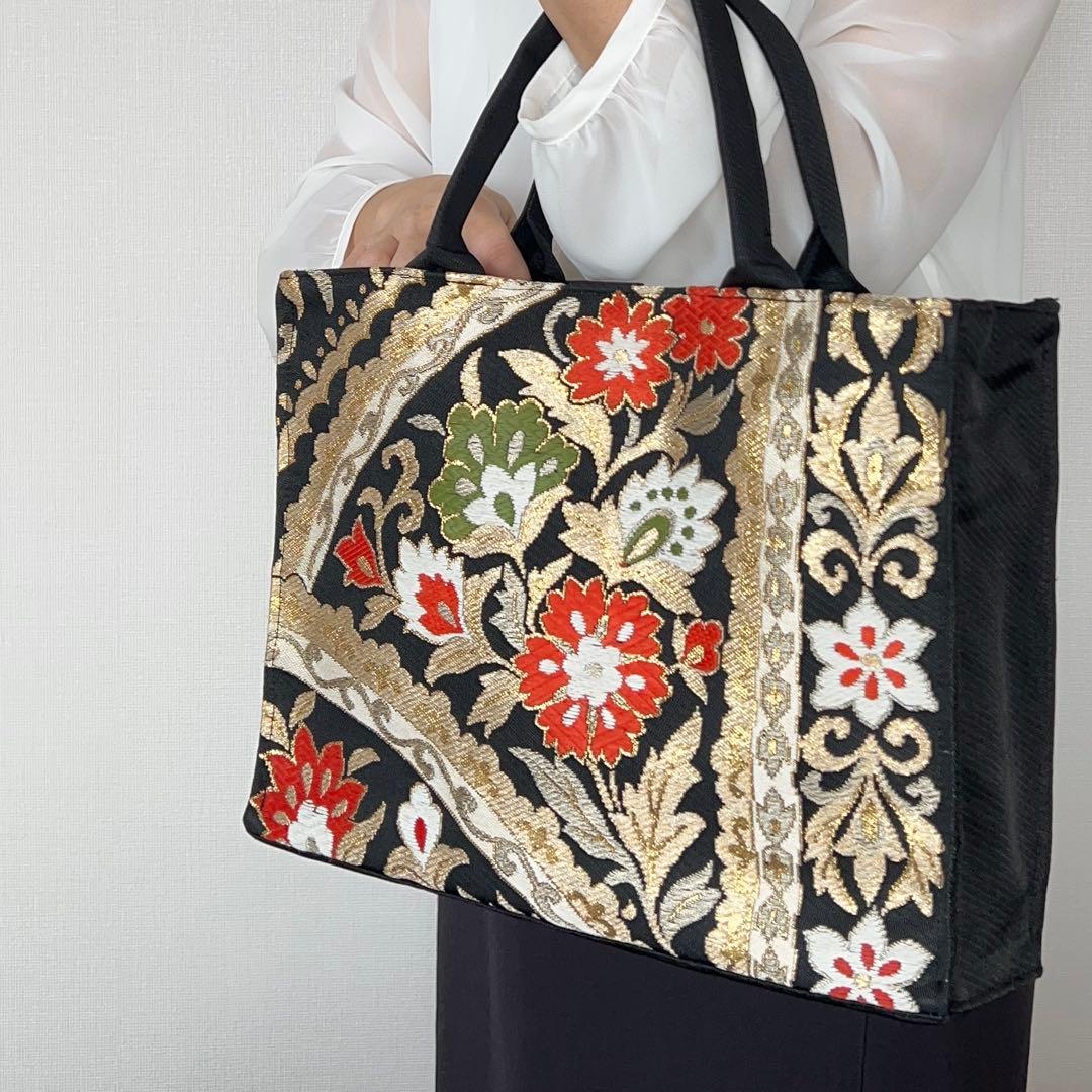 黒金に咲く朱橙の花 帯リメイク 正絹 一点物 卒業式 入学式 フォーマル バッグ