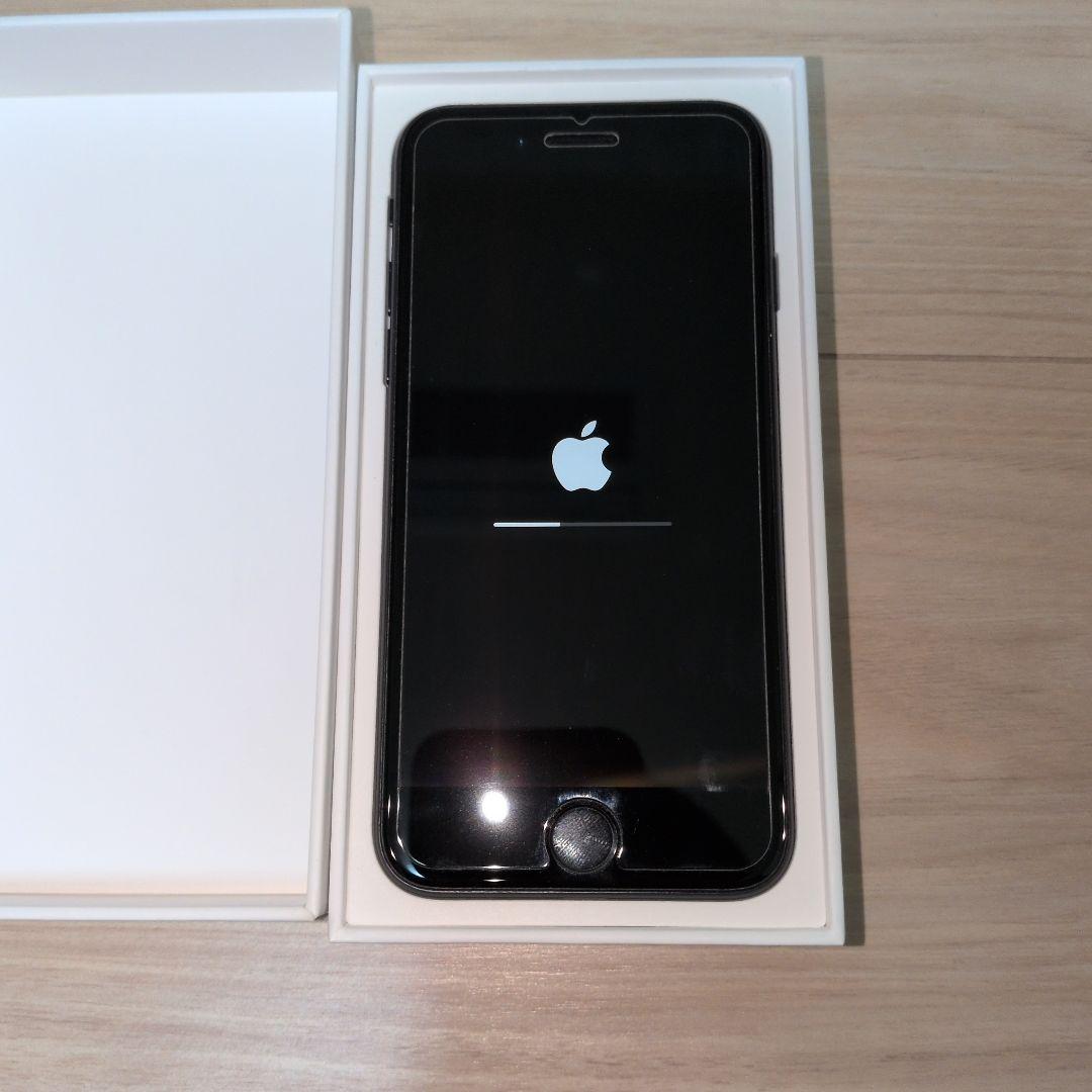 Apple iPhone SE2 64GB ブラック 最大容量80% ケース付き