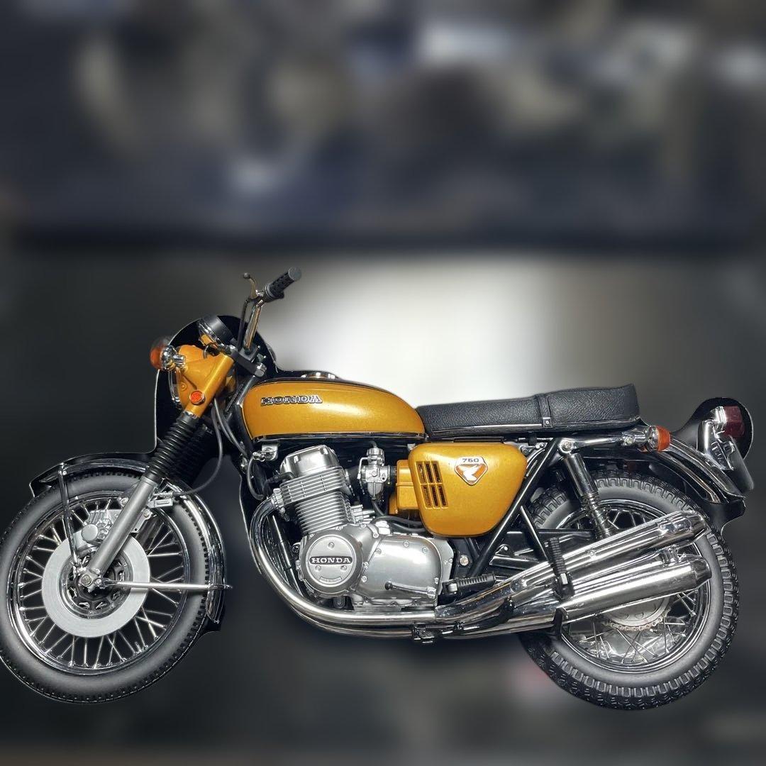 ミニチャンプス　6分の１Honda CB750