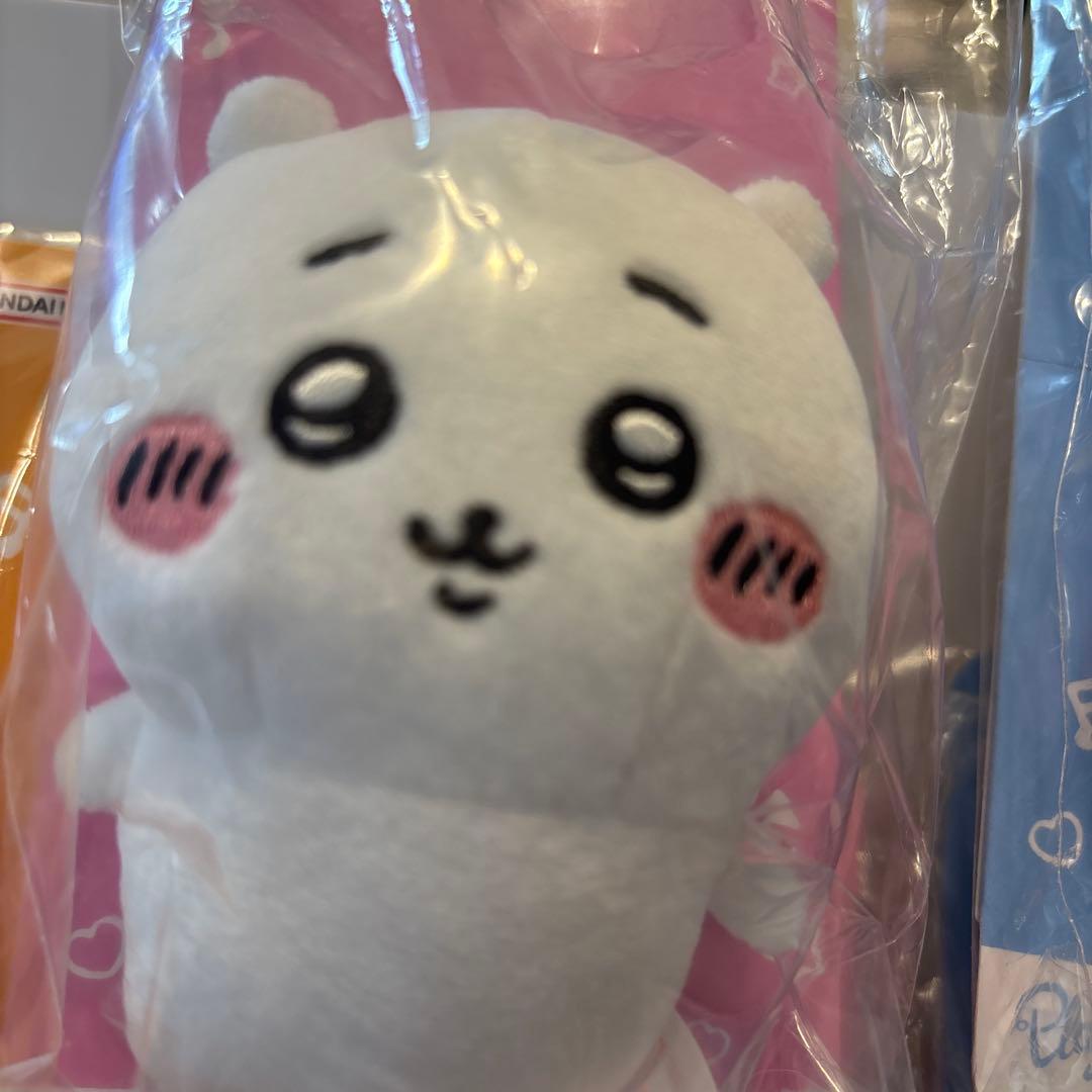 ちいかわ うさぎ　ハチワレ　ぬいぐるみ　新品未開封品