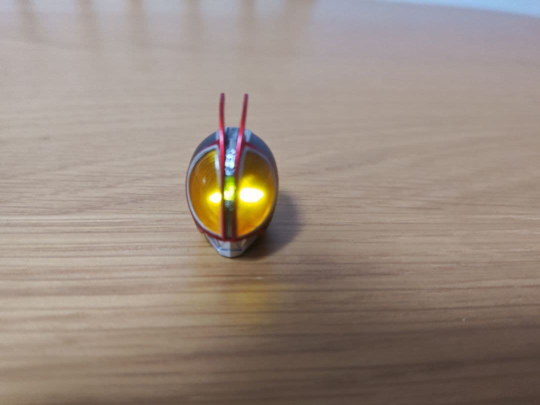 仮面ライダーファイズ　555　改造ヘッドパーツ　発光頭部　真骨彫