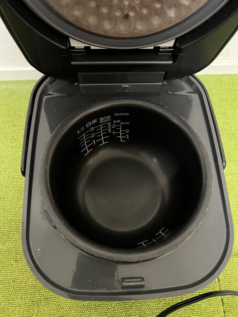 Tiger IH炊飯ジャー 炊飯器　JKU-55E3 2018年製