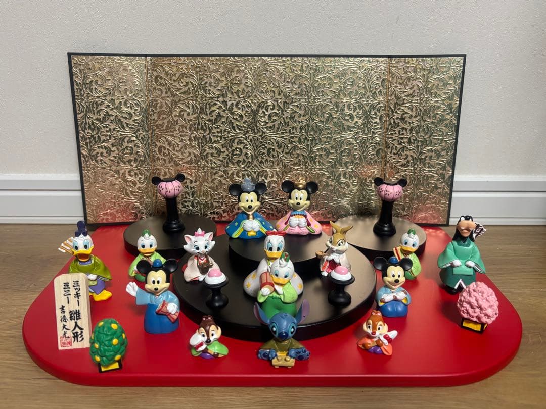 雛人形セット ミッキー ミニー ドナルド デイジー　陶器　お雛様　可愛い
