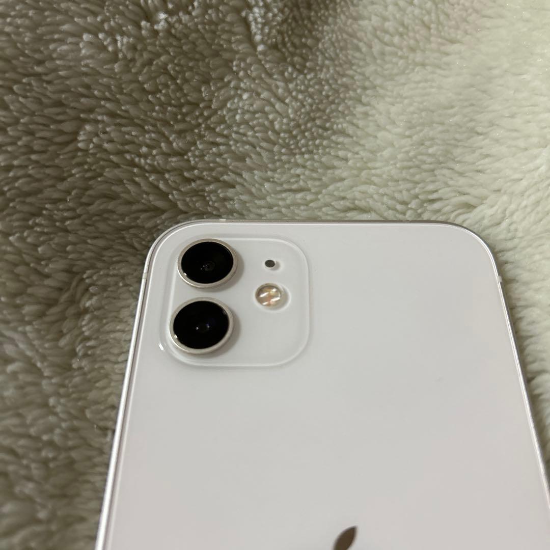 iPhone12 ホワイト64GB バッテリー85％
