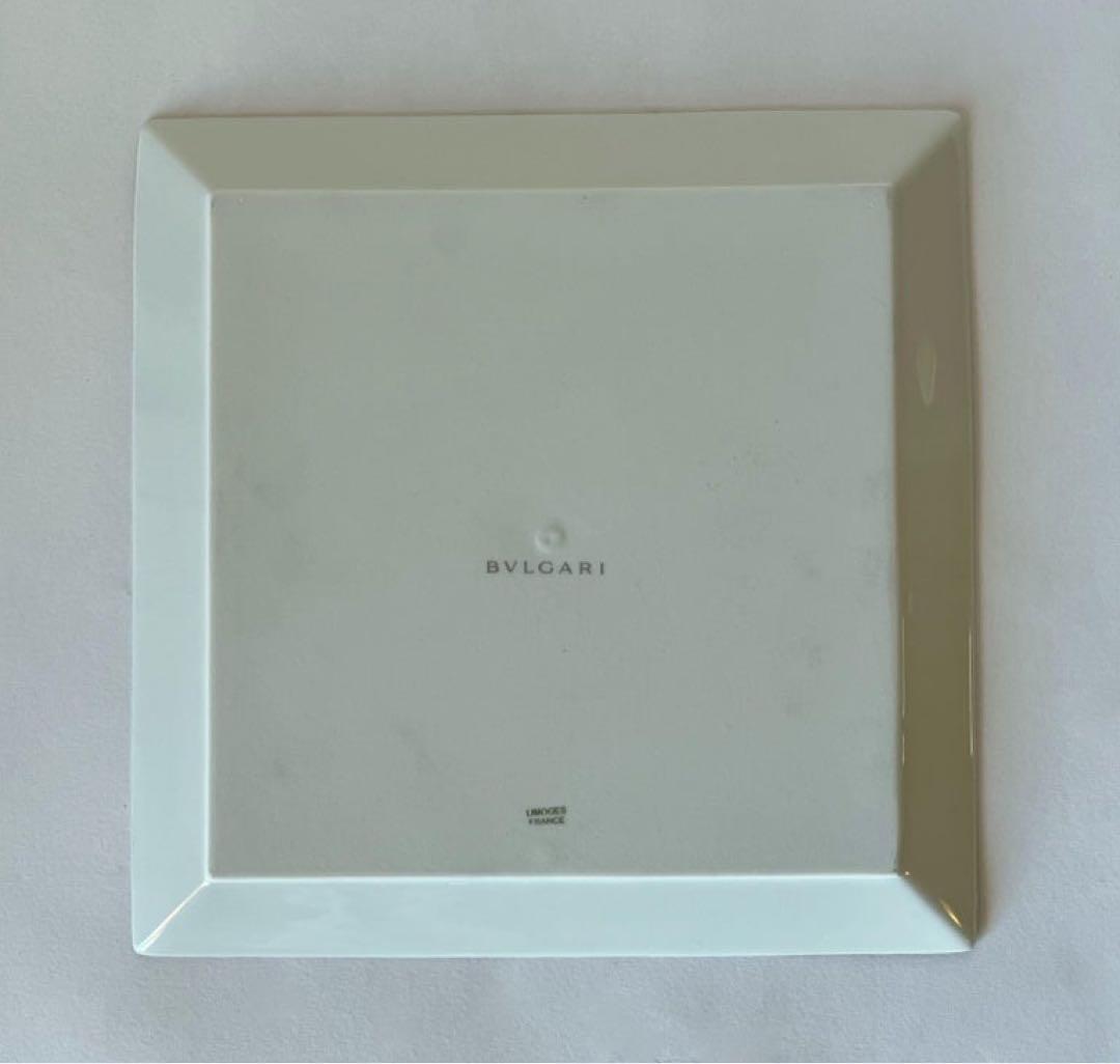 値下げ新品ブルガリ スクエア ポーセリン プレート Bvlgari Square