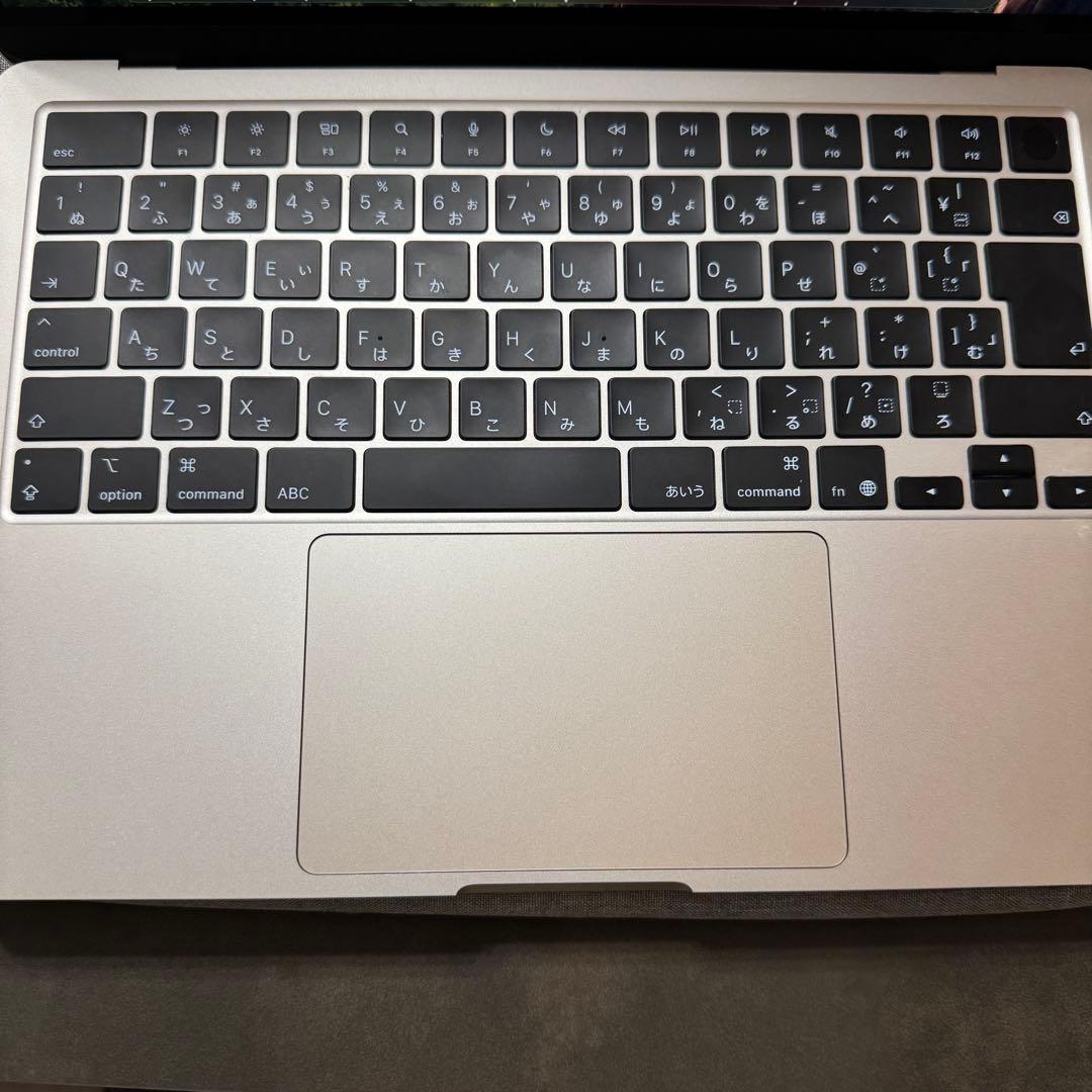 MacBookAir13インチ M4 256GB 16GB スターライトおまけ付