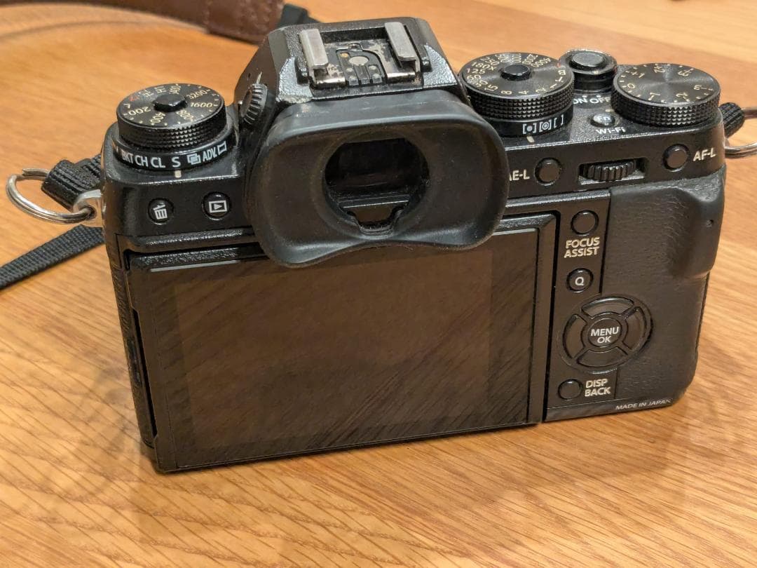 FUJIFILM XT-1 ボディのみ 付属品あり