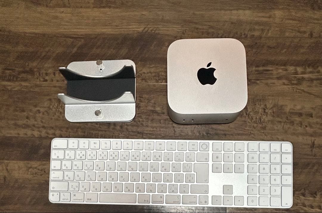 悠*杜様 M4チップ搭載Mac mini（16GB / 512GB）＋キーボード