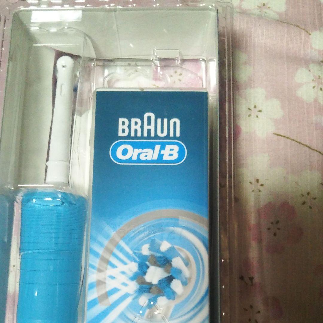 Oral−B D12013T