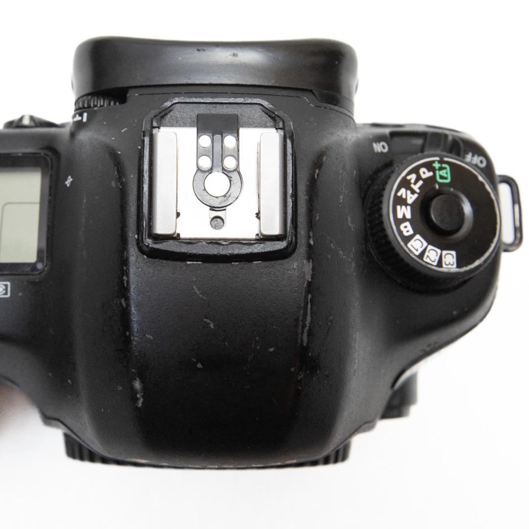 Canon EOS 5D Mark III シャッター15884回CFカード付き