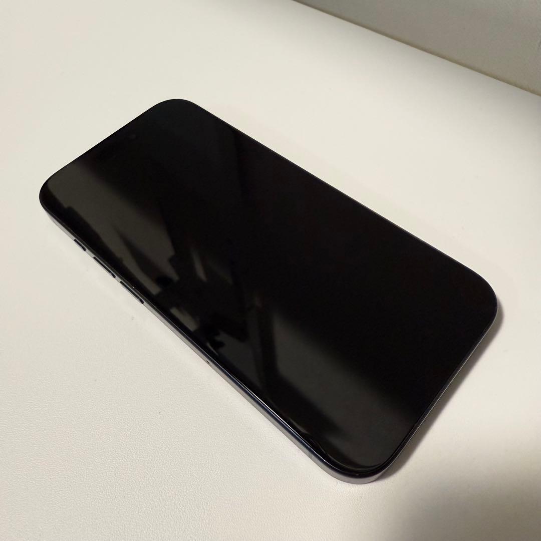 Apple iPhone 15 Pro ブルーチタニウム