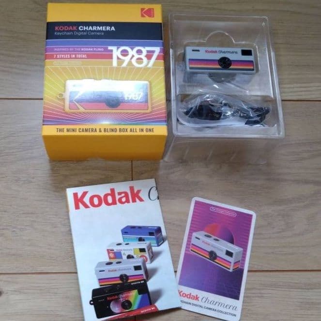 KODAK CHARMERA グレー